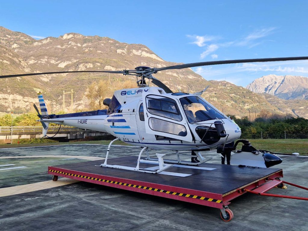 AISPECO data-collection system mounted on AS350 for corridor mapping (power lines, pipelines, roads) application.