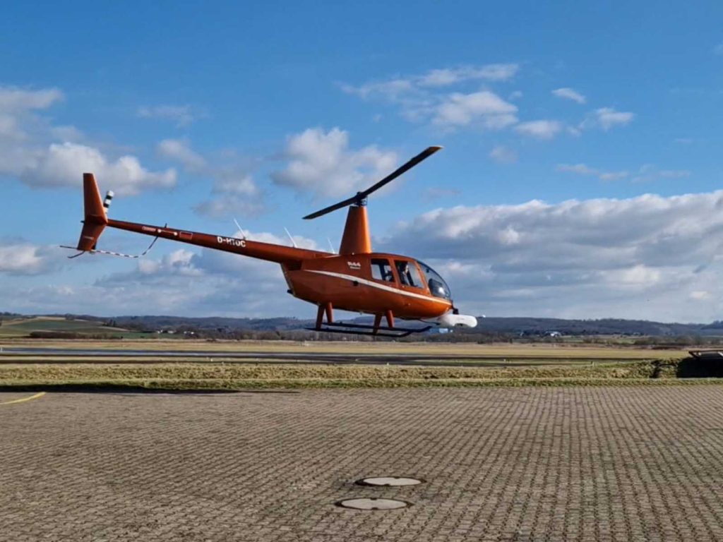 HELIUX LITE geospatial data-collection system mounted on Robinson R44 for corridor mapping (power lines, pipelines, roads etc.) application.
