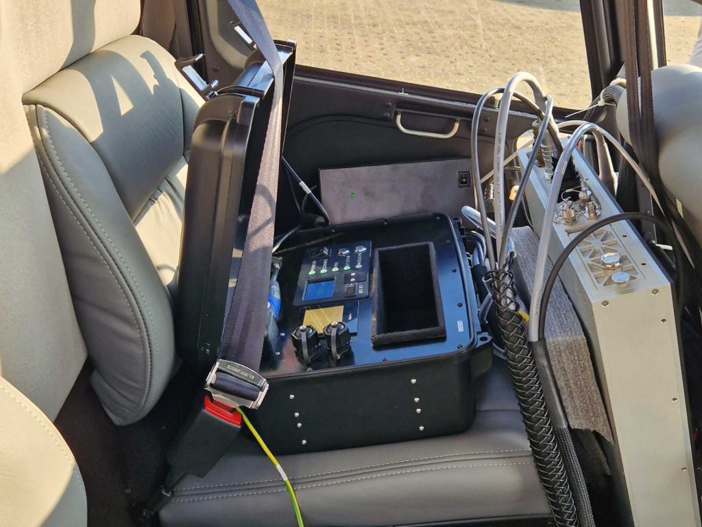 Power supply unit where SIM cards are inserted